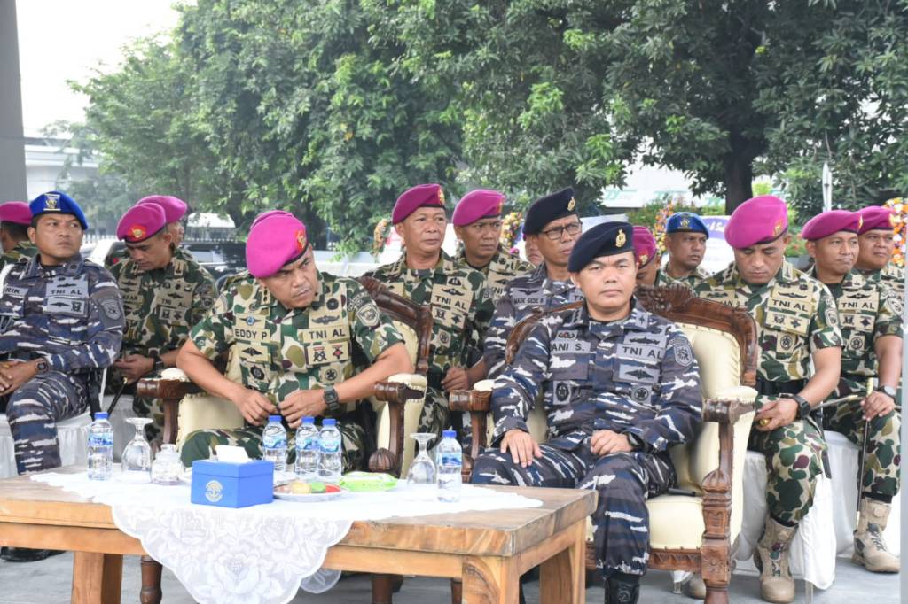 Wadan Lantamal V Hadiri Sertijab Danyonmarhanlan&nbsp;V