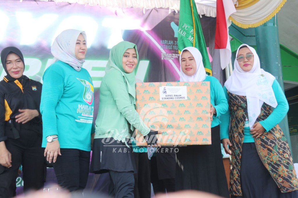 Bupati Ikfina Ikuti Senam Bersama – Kenduri Ketupat Dalam Rangka Harlah Fatayat NU&nbsp;Ke-74