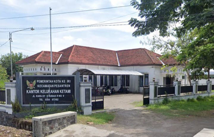 Camat Pesantren : Salah !!! Memblokir Pemohon Yang Sudah Berbahasa Sopan, Tidak Ada Alasan Kenapa Kepala Kelurahan Ketami Sebagai Pelayan Masyarakat Kota Kediri Memblokir Whatsapp&nbsp;Pemohon