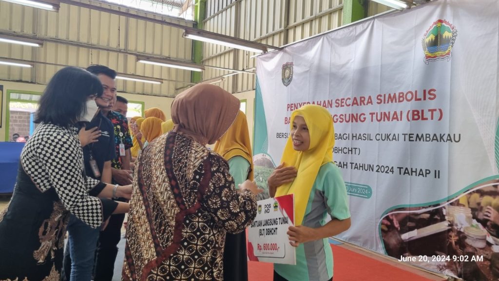 Ribuan Pekerja Industri Rokok Terima BLT Cukai&nbsp;Rokok