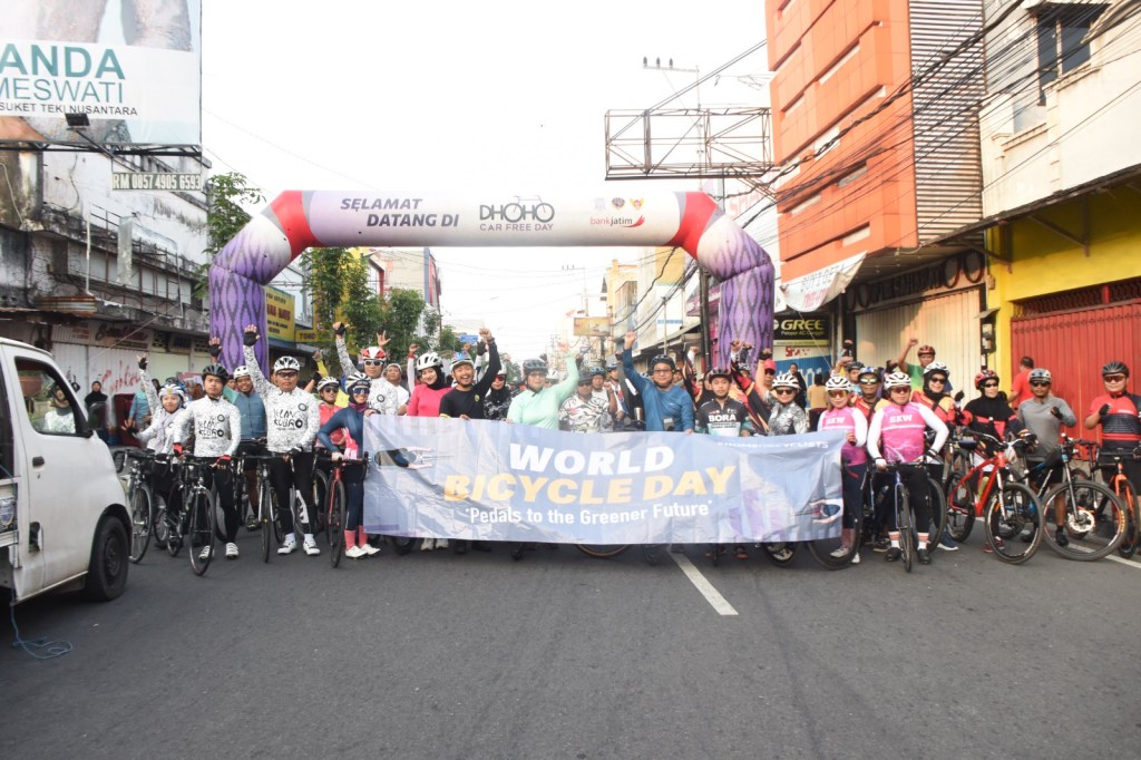 Ikut Gowes Rodalink, Pj Wali Kota Kediri: Jadikan Bersepeda Sebagai Kebutuhan Transportasi