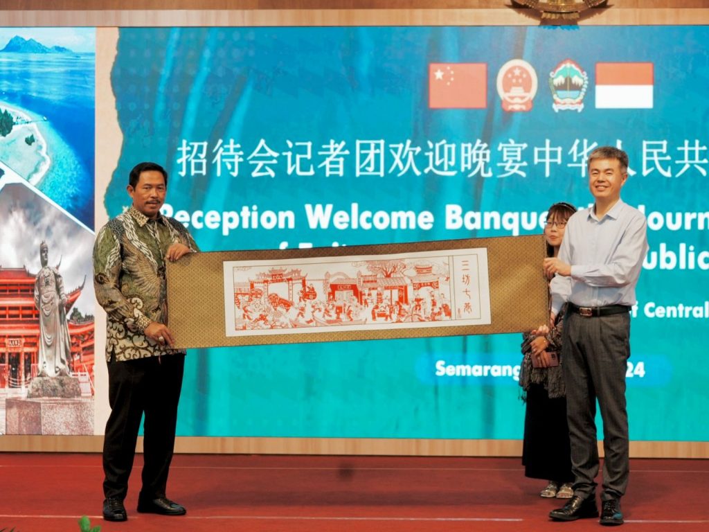 Kerja Sama “Sister Province” Terjalin 21 Tahun, Pj Gubernur Jateng Terima Kunjungan Delegasi Jurnalis Fujian&nbsp;Tiongkok