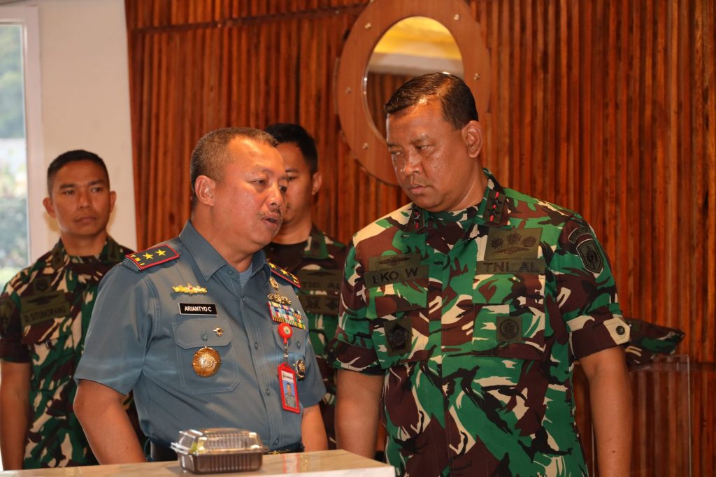 Wadan Kodiklatal Terima Kunjungan Silaturahmi Pangkoarmada&nbsp;II