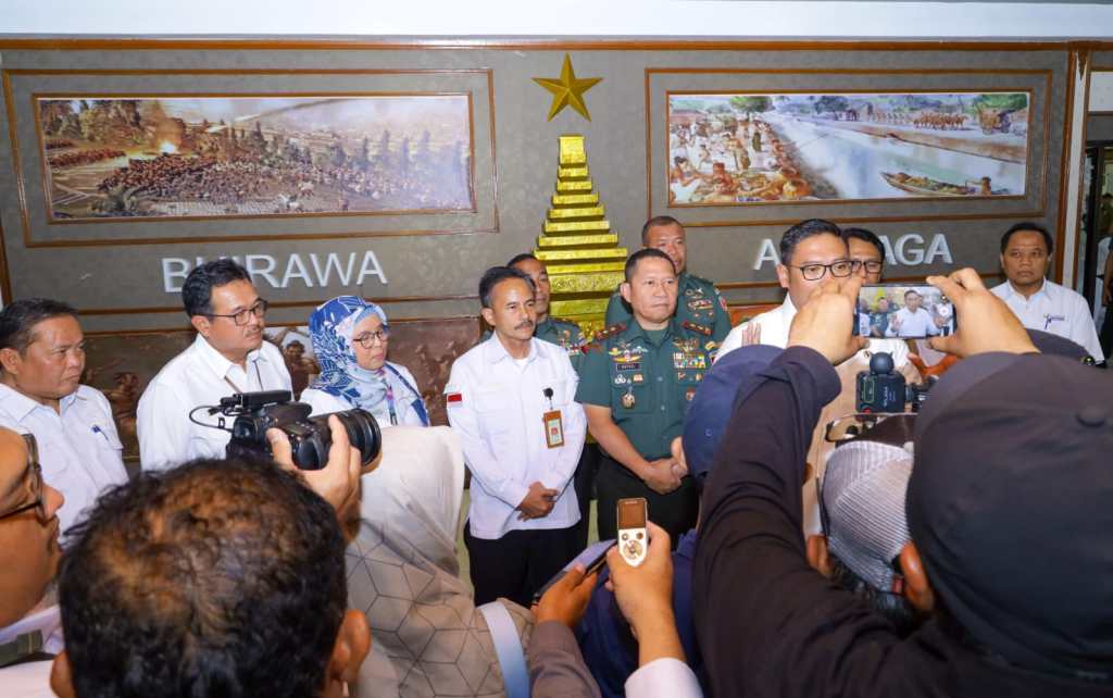 Pangdam V Brawijaya Mayjen TNI Rafael Granada BaayDampingi Kunker&nbsp;Wamentan