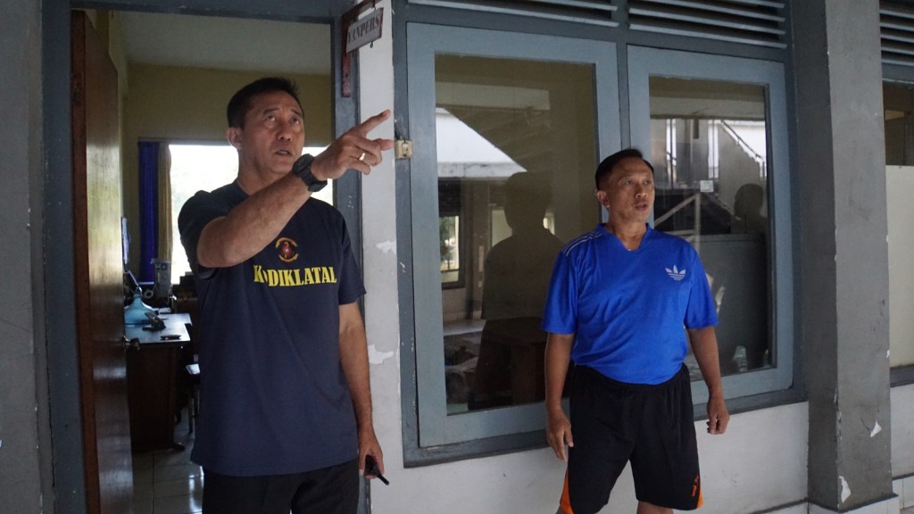 Sambil Sidak Sarana dan Prasarana, Dankodiklatal Saksikan Semangat Juang Jalasena Meriahkan HUT Kemerdekaan RI&nbsp;Ke-79